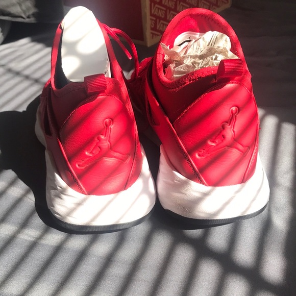 Jordan Formula 23 - Picture 5 of 7